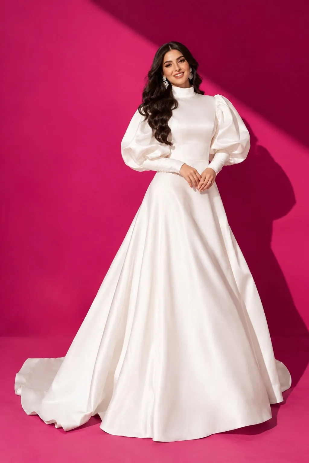 Sposa in posa per un ritratto in stile editoriale da rivista di moda